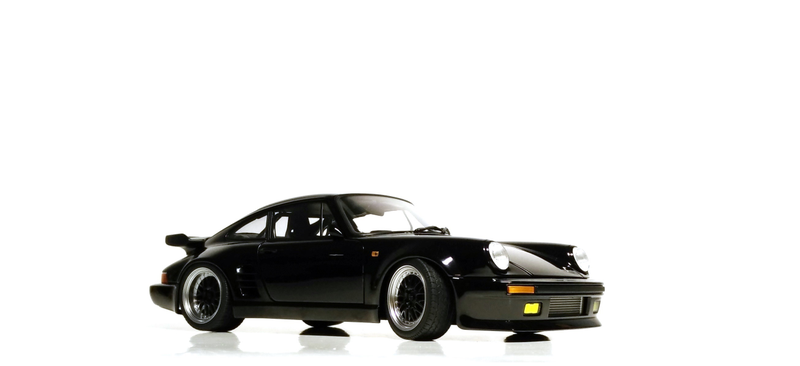 Illustration for article titled Porsche 930 Turbo "Blackbird", by AUTOart